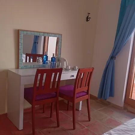 Cases De Sant Jaume Hotel