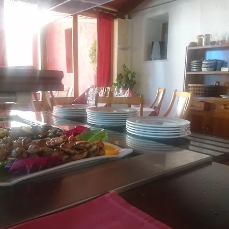 Cases De Sant Jaume Hotel