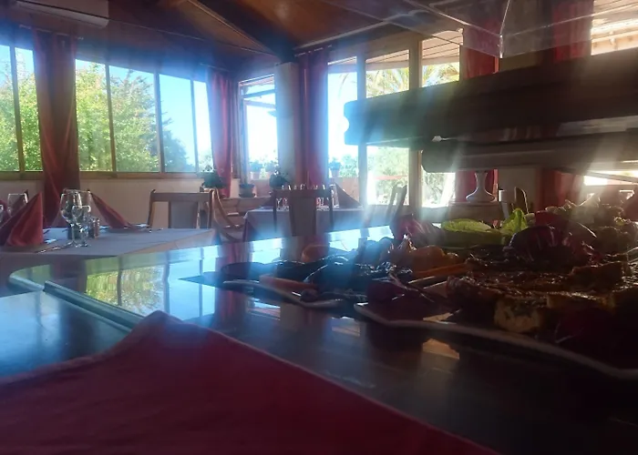 Hotel Cases De Sant Jaume 3*