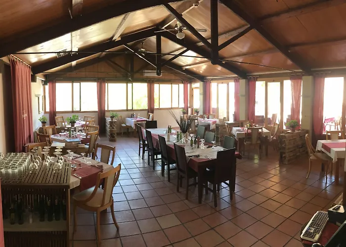 Cases De Sant Jaume 3*